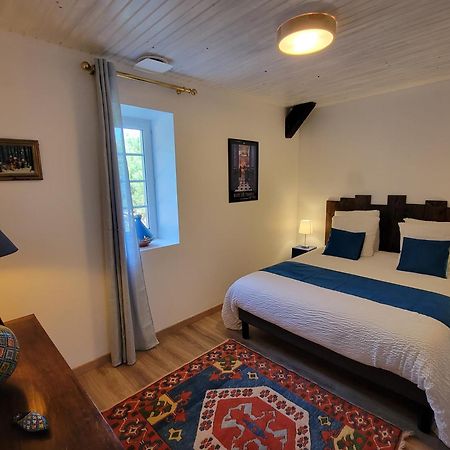Domaine Bassy Hotel Saint-Gengoux-de-Scissé Bagian luar foto