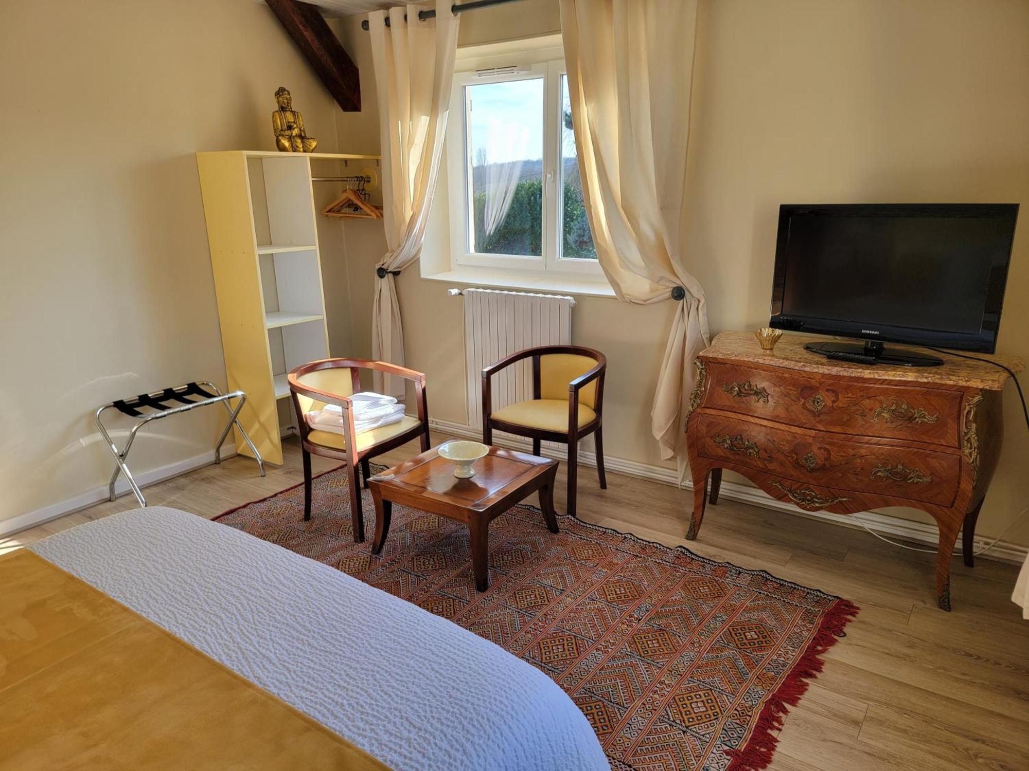 Domaine Bassy Hotel Saint-Gengoux-de-Scissé Bagian luar foto