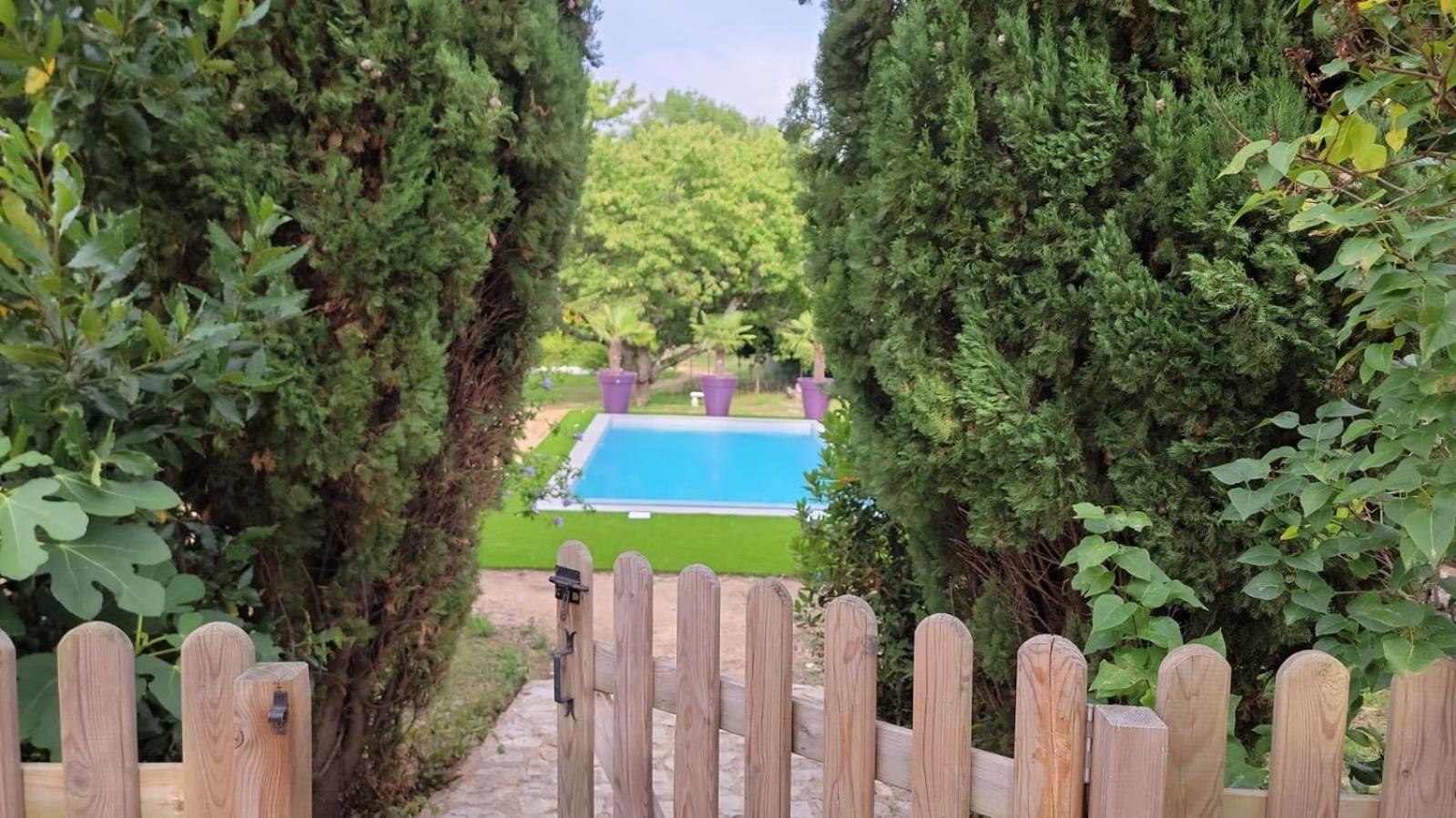 Domaine Bassy Hotel Saint-Gengoux-de-Scissé Bagian luar foto